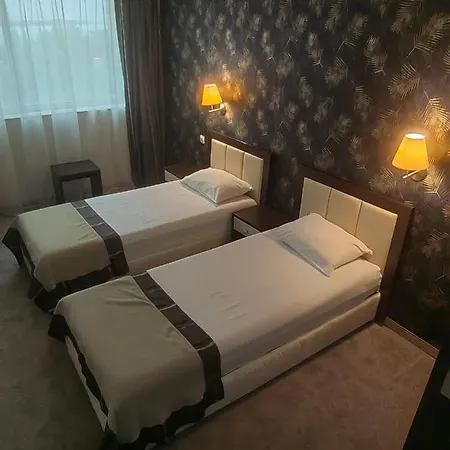 Hotel Rovno 3*