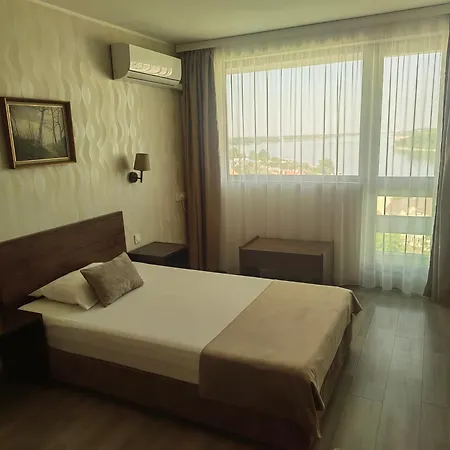 Rovno Hotel 3*